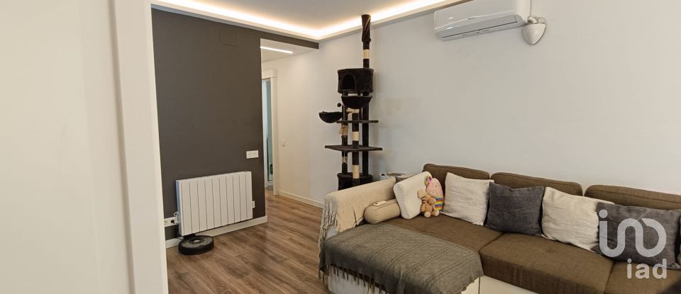 Pis 3 habitacions de 55 m² a Sant Boi de Llobregat (08830)