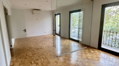 Botiga / Local comercial de 75 m² a Barcelona (08029)