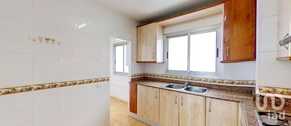 Immeuble 3 chambres de 78 m² à Tarragona (43130)