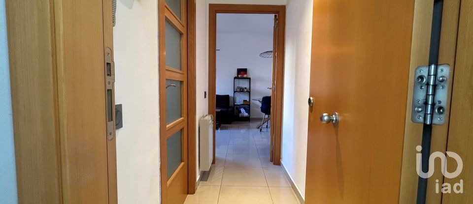 Pis 2 habitacions de 63 m² a Terrassa (08223)