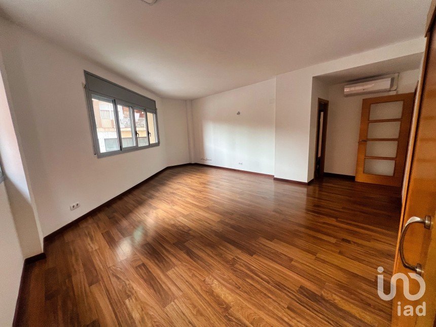 Pis 3 habitacions de 109 m² a Sant Vicenç dels Horts (08620)