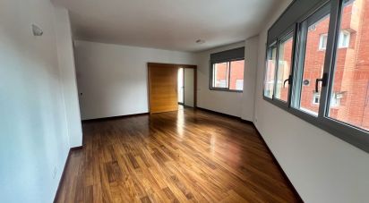 Pis 3 habitacions de 109 m² a Sant Vicenç dels Horts (08620)