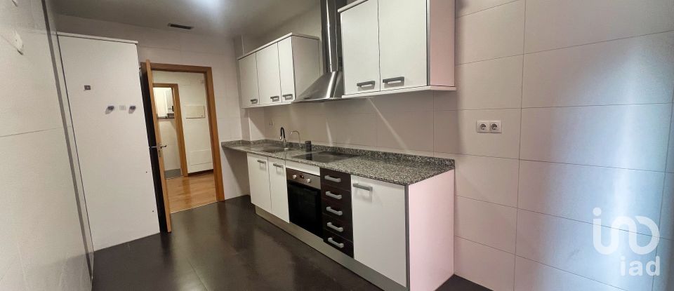 Pis 3 habitacions de 109 m² a Sant Vicenç dels Horts (08620)