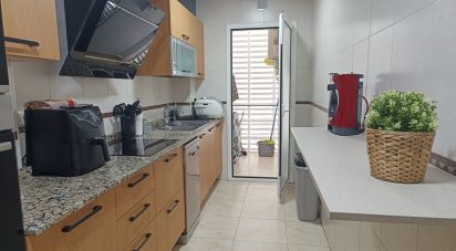 Apartment 3 bedrooms of 90 m² in Les Roquetes (08812)