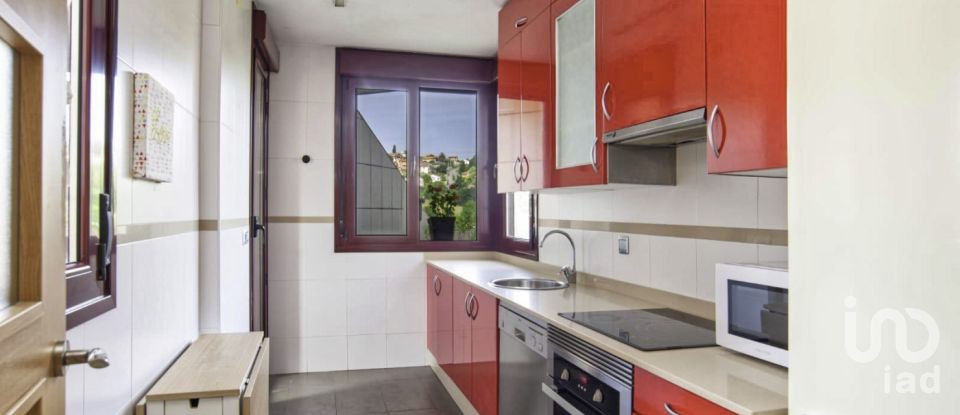 Duplex 3 bedrooms of 140 m² in Salinas (33400)