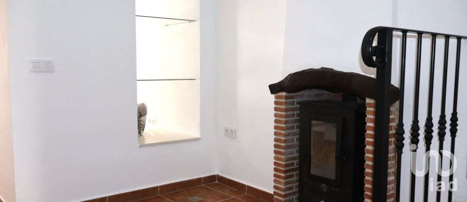 Casa 3 habitacions de 94 m² a Benidoleig (03759)