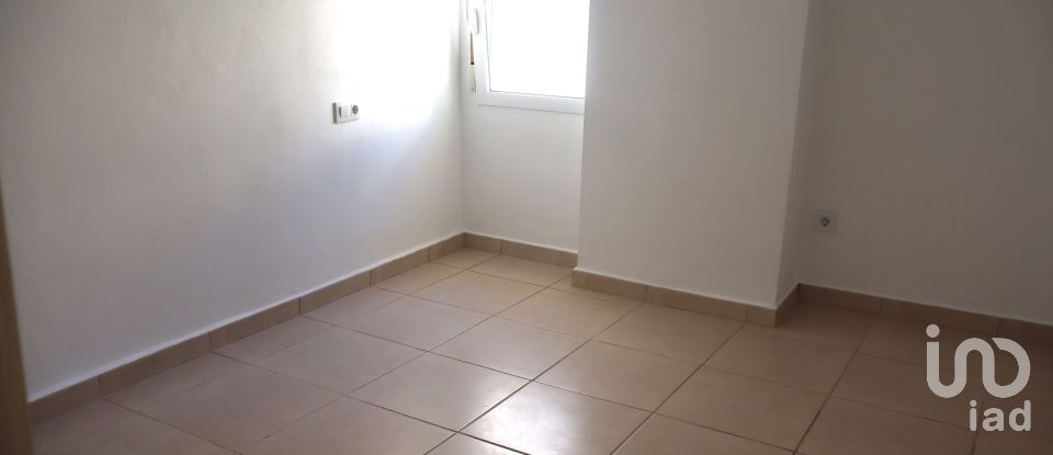 Casa 3 habitacions de 94 m² a Benidoleig (03759)