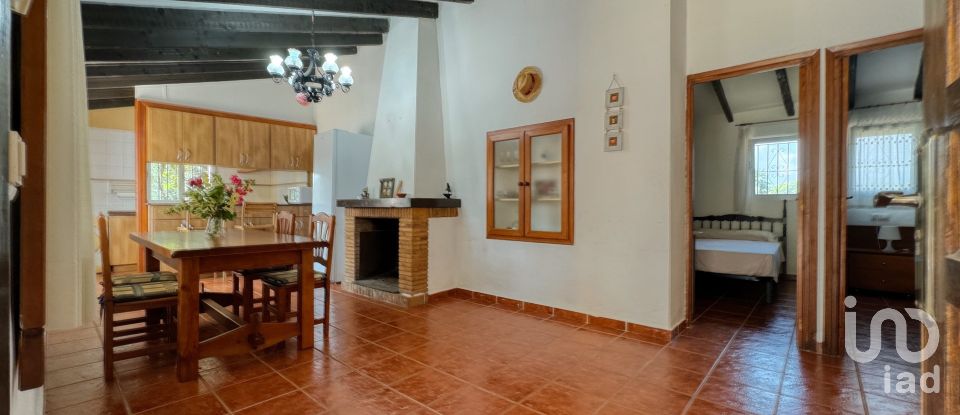 Country house 6 bedrooms of 212 m² in Nucleo La Xara (03709)