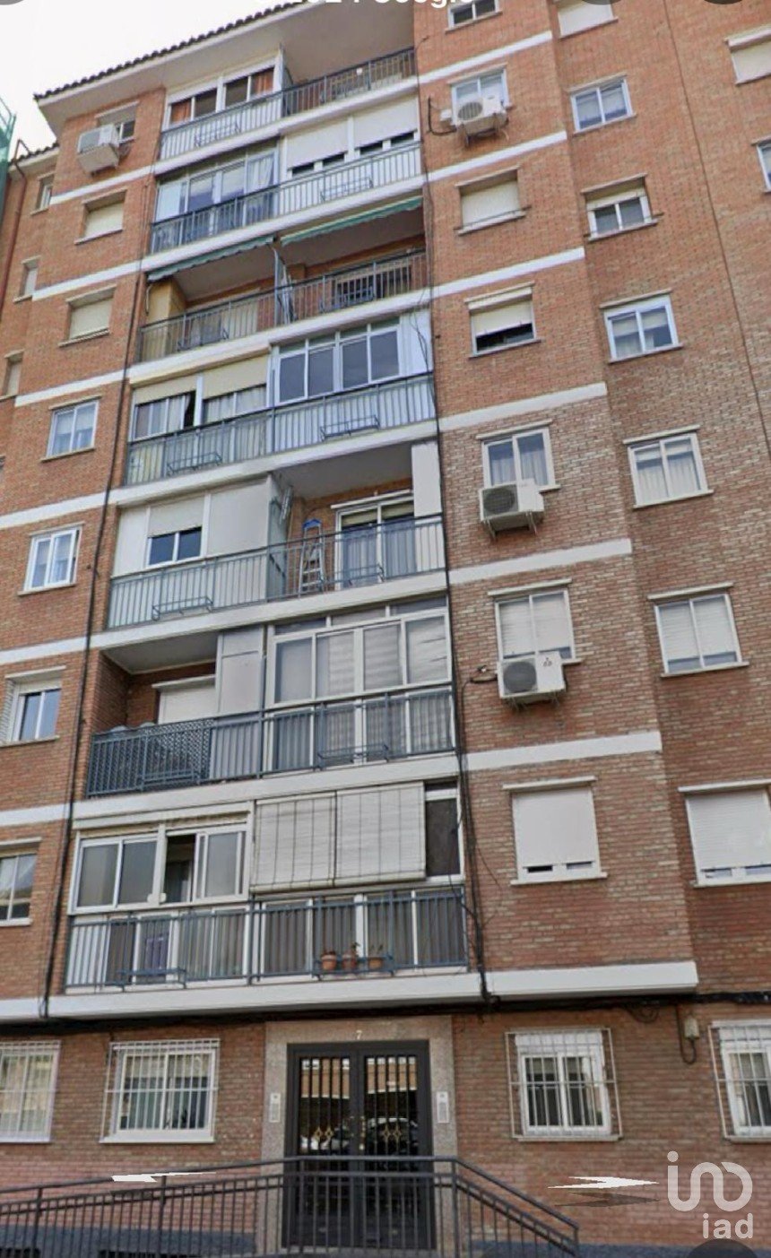 Pis 3 habitacions de 64 m² a Alcalá de Henares (28802)