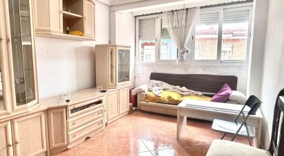 Pis 3 habitacions de 64 m² a Alcalá de Henares (28802)