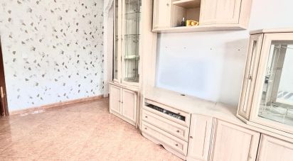 Pis 3 habitacions de 64 m² a Alcalá de Henares (28802)