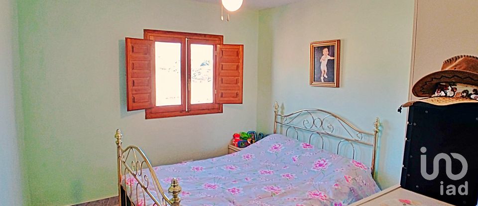 Lodge 3 bedrooms of 223 m² in Oria (04810)