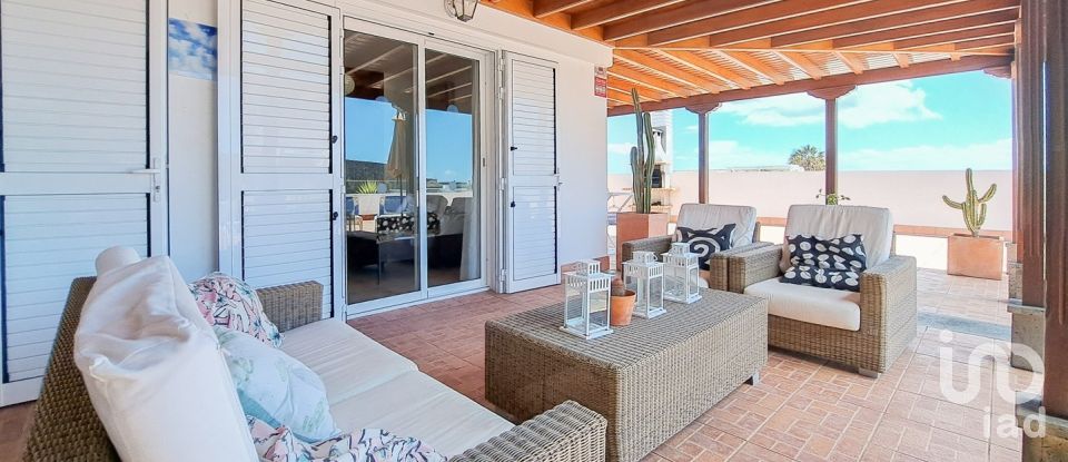 Maison 4 chambres de 120 m² à Playa Blanca (35580)