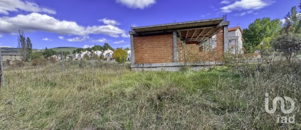 Terreno de 543 m² en La Virgen de la Vega (44431)