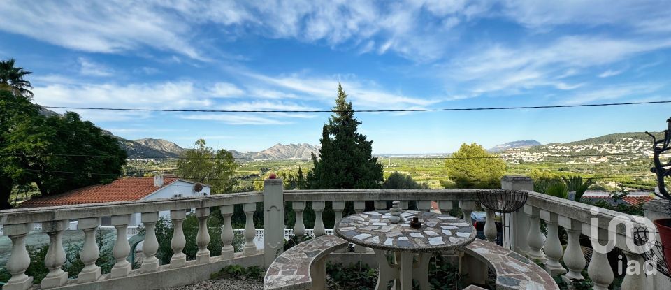 Gîte 3 chambres de 121 m² à Orba (03790)