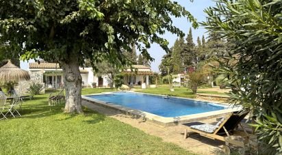 Block of flats in Conil de la Frontera (11140) of 943 m²