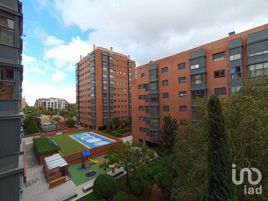 Edifici d'apartaments 2 habitacions de 91 m² a Madrid (28017)