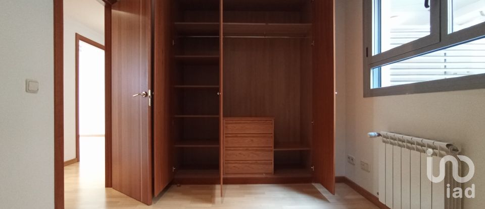 Immeuble 2 chambres de 91 m² à Madrid (28017)