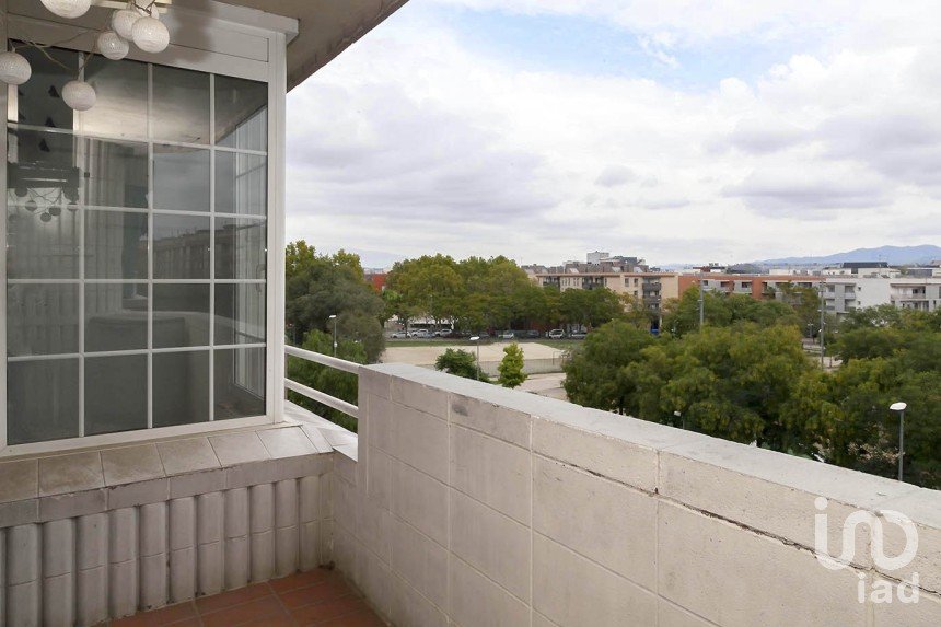 Appartement 3 chambres de 99 m² à Mollet del Vallès (08100)