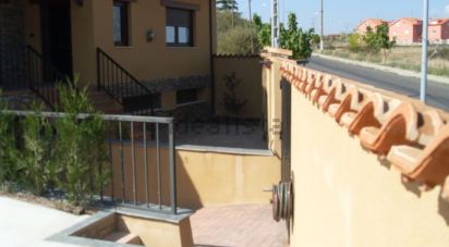 Cottage 3 bedrooms of 290 m² in Lorenzana (24122)