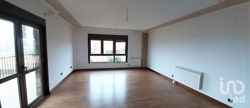 Châlet 3 chambres de 290 m² à Lorenzana (24122)