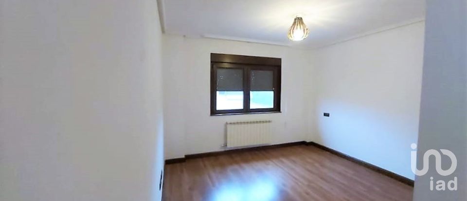 Châlet 3 chambres de 290 m² à Lorenzana (24122)