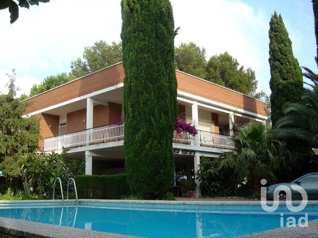 Lodge 5 bedrooms of 360 m² in Cambrils (43850)