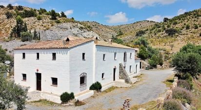 Country house 8 bedrooms of 400 m² in Taberno (04692)