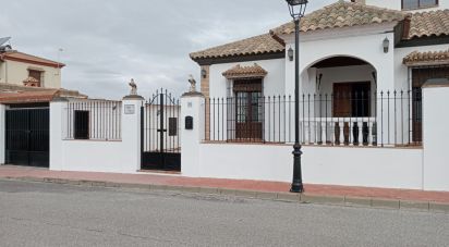 House 3 bedrooms of 478 m² in Cañada Rosal (41439)