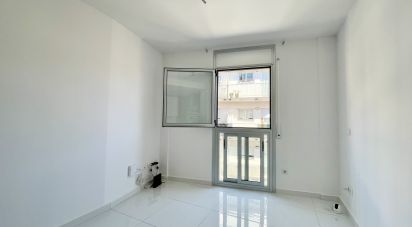 Pis 0 habitacions de 23 m² a Mataró (08301)