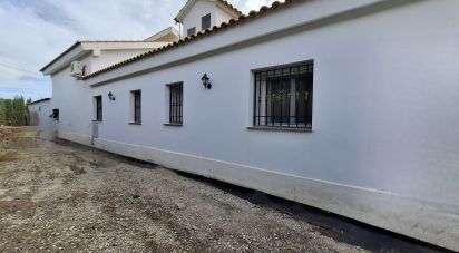 Country house 4 bedrooms of 180 m² in Lorca (30800)