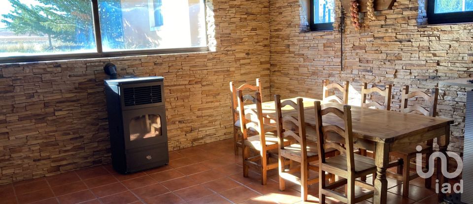 House 3 bedrooms of 265 m² in Valdesogo de Abajo (24226)