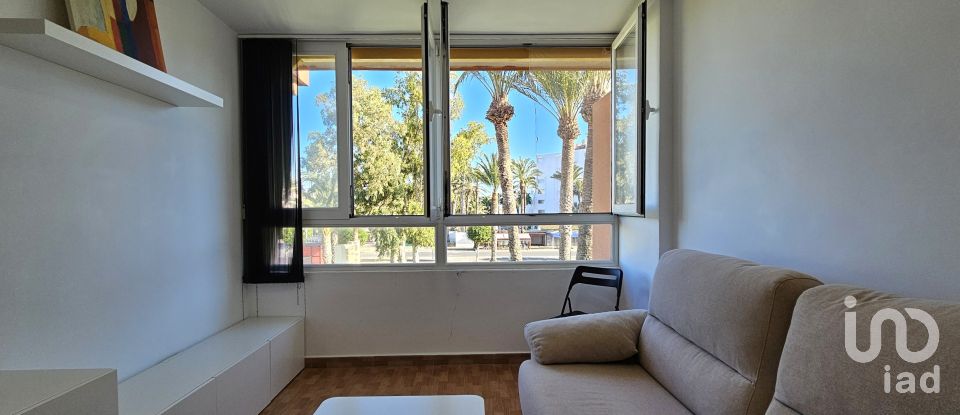 Appartement 0 chambre de 46 m² à Urbanización Roquetas de Mar (04740)