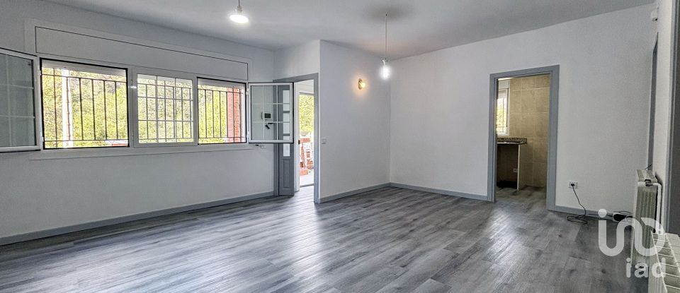 Maison 3 chambres de 92 m² à Vacarisses (08233)