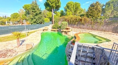 Cottage 6 bedrooms of 554 m² in Boadilla del Monte (28660)