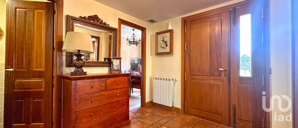 Châlet 6 chambres de 554 m² à Boadilla del Monte (28660)