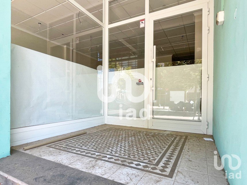 Tienda / local comercial de 128 m² en Canals (46650)