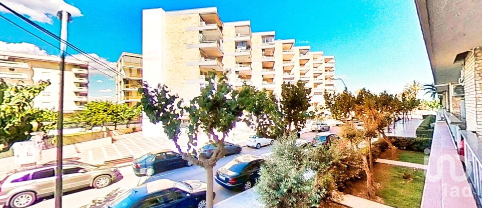 Pis 3 habitacions de 75 m² a La Pineda (43481)