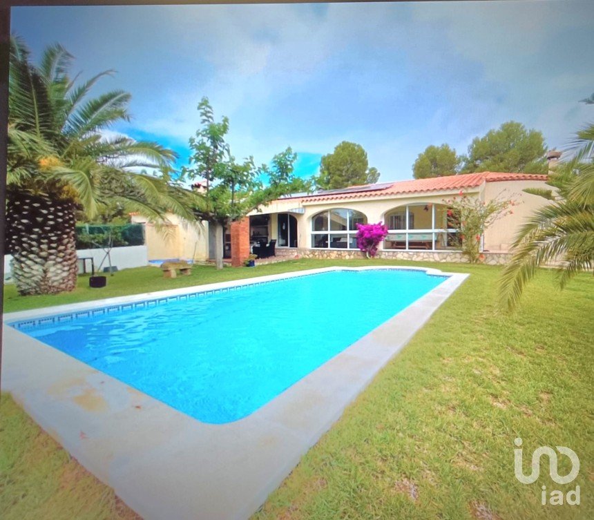 House 8 bedrooms of 438 m² in L'Ametlla de Mar (43860)