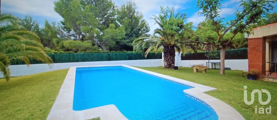 House 8 bedrooms of 438 m² in L'Ametlla de Mar (43860)