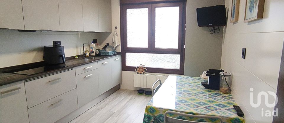 Apartment 4 bedrooms of 97 m² in Bermeo (48370)