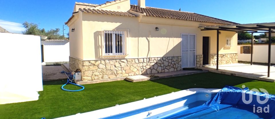 Cottage 3 bedrooms of 126 m² in Arboleas (04660)