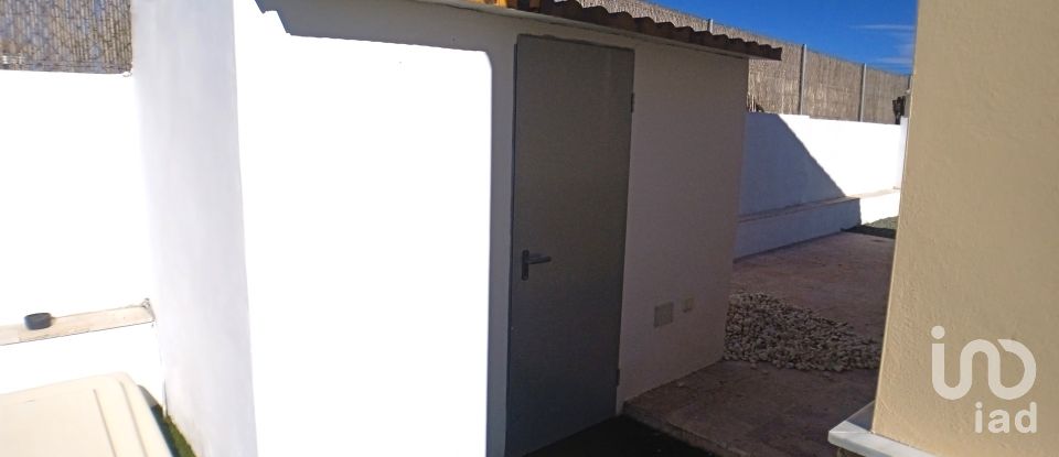 Cottage 3 bedrooms of 126 m² in Arboleas (04660)