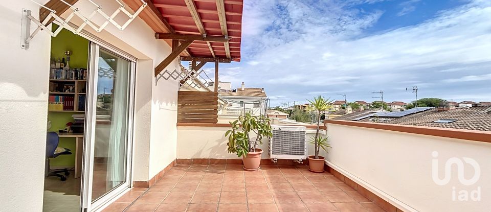 House 5 bedrooms of 257 m² in Vilanova i la Geltrú (08800)