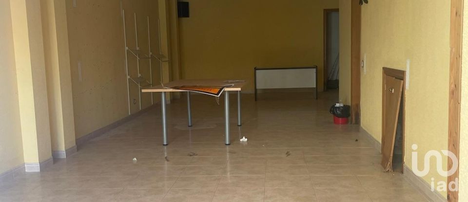 Botiga / Local comercial de 75 m² a Roda de Bara (43883)