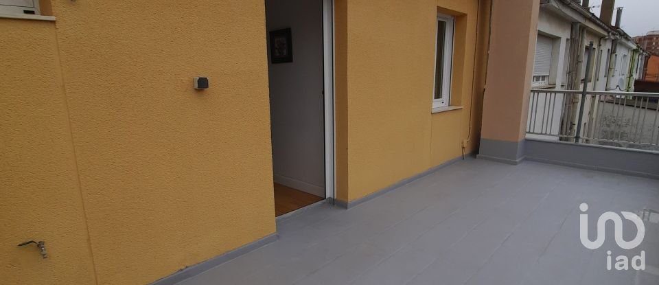 Casa 4 habitacions de 150 m² a León (24006)