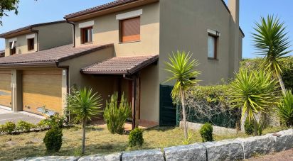 House 3 bedrooms of 206 m² in Perbes (15608)