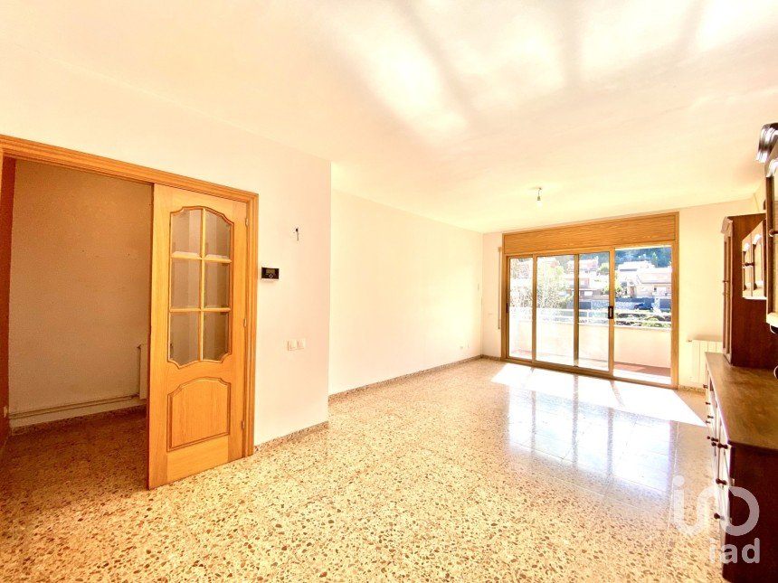 Pis 3 habitacions de 93 m² a Corbera de Llobregat (08757)