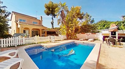 House 4 bedrooms of 295 m² in El Vendrell (43700)