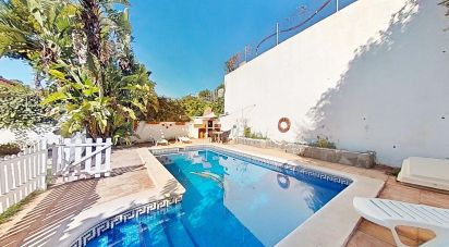 House 4 bedrooms of 295 m² in El Vendrell (43700)